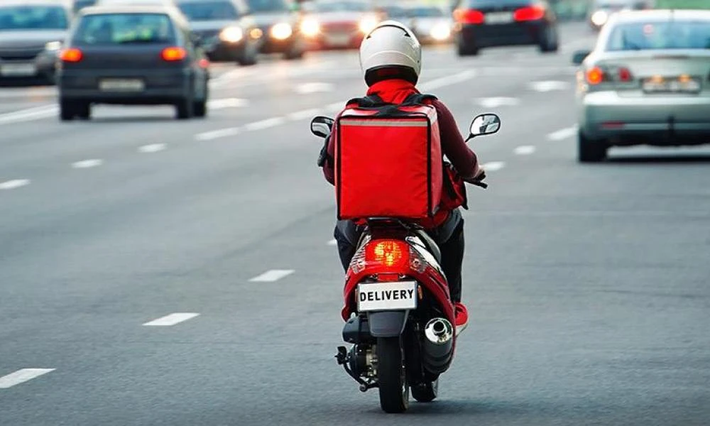 Delivery: Θύμα βιασμού και απαγωγής σώθηκε μέσω εφαρμογής για παράδοση έτοιμου φαγητού